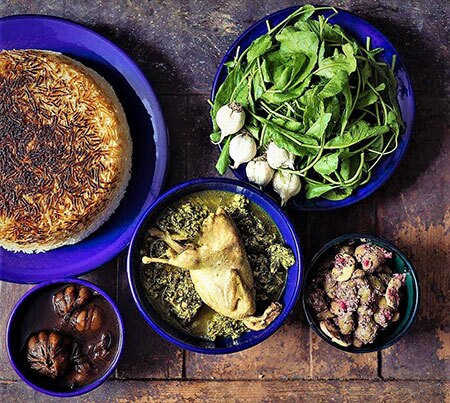 طرز تهیه ساده خورش سیر قلیه گیلکی طرز تهیه ساده خورش سیر قلیه گیلکی