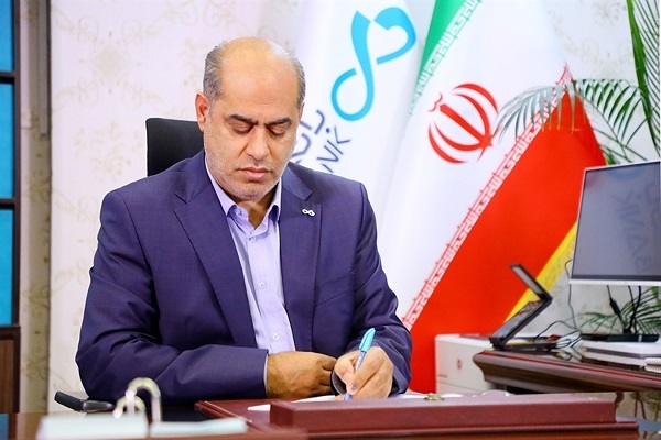 پیام سرپرست بانک دی به مناسبت فرارسیدن سالروز میلاد با سعادت امیرالمؤمنین (ع) و روز پدر پیام سرپرست بانک دی به مناسبت فرارسیدن سالروز میلاد با سعادت امیرالمؤمنین (ع) و روز پدر