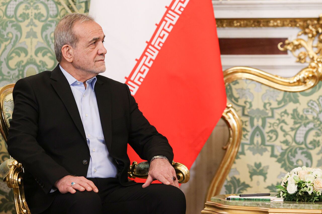 معاهده جامع،‌ فصل جدیدی در مناسبات ایران و روسیه خواهد گشود/ همکاری با بازیگران منطقه مشکلات را حل خواهد کرد