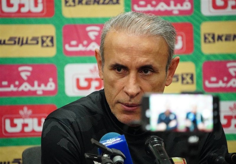 گلمحمدی: هم ما و هم پرسپولیس دنبال ۳ امتیاز هستیم گلمحمدی: هم ما و هم پرسپولیس دنبال ۳ امتیاز هستیم
