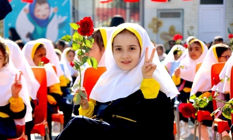 واقعیتی از دبستانها/۶۵ درصد کلاسها شلوغ و معلمان جوان واقعیتی از دبستانها/۶۵ درصد کلاسها شلوغ و معلمان جوان