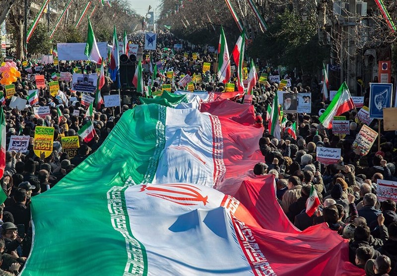 برپایی دهکده اقوام در مسیر راهپیمایی ۲۲ بهمن تهران برپایی دهکده اقوام در مسیر راهپیمایی ۲۲ بهمن تهران