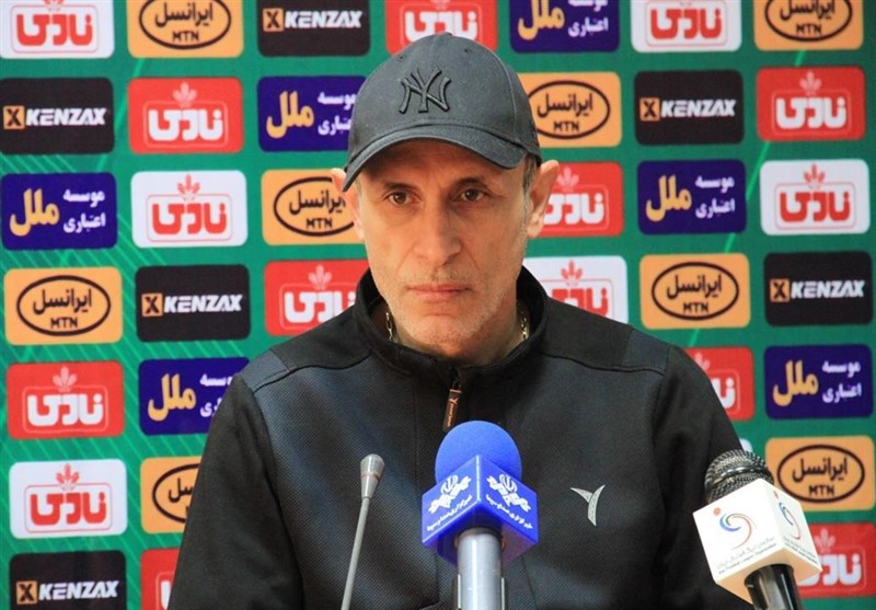 گلمحمدی: بعد از زدن دو گل فکر کردیم بازی را میبریم گلمحمدی: بعد از زدن دو گل فکر کردیم بازی را میبریم