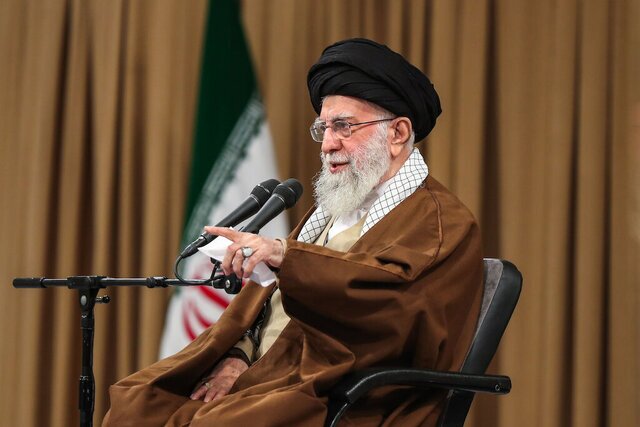 در برنامههای اعتکاف کاری کنید که روحیه معنوی در میان جوانان تثبیت بشود/ جوانها زود تأثیر میپذیرند در برنامههای اعتکاف کاری کنید که روحیه معنوی در میان جوانان تثبیت بشود/ جوانها زود تأثیر میپذیرند