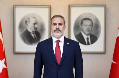 رئیس کمیسیون امنیت‌ملی: آنکارا در باتلاق خودساخته گیرکرده و با تهدید ایران فرار رو به جلو می‌کند/ ترکیه به فکر به اصلاح رویکردهای مخرب خود باشد