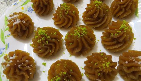طرز تهیه حلوای خانگی برای افطار طرز تهیه حلوای خانگی برای افطار