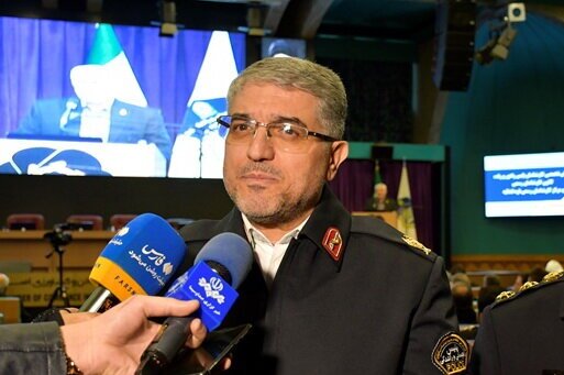 توقیف خودروهای با خلافی بالای ۵ میلیون تومان در نوروز/ رانندگان قبل از سفر از خلافی خودرو مطلع شوند توقیف خودروهای با خلافی بالای ۵ میلیون تومان در نوروز/ رانندگان قبل از سفر از خلافی خودرو مطلع شوند
