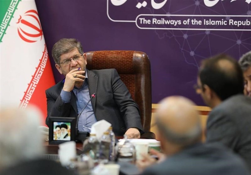 درخواست مدیرعامل راهآهن برای واقعی شدن قیمت گازوئیل درخواست مدیرعامل راهآهن برای واقعی شدن قیمت گازوئیل
