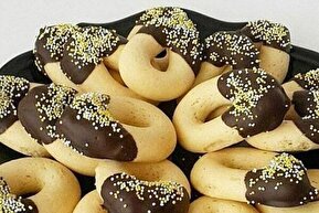 استقبال نوستالژیک از نوروز با شیرینی نعلی