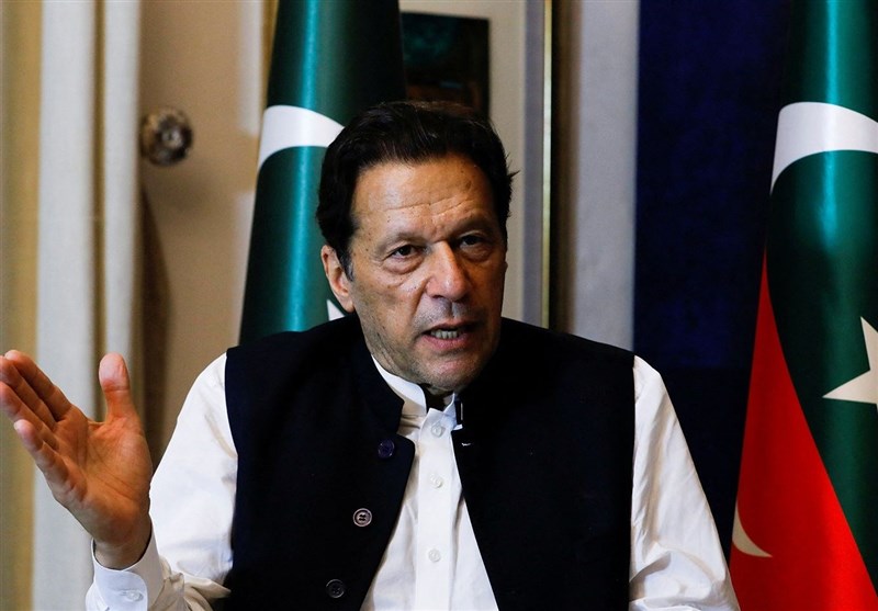 عمران خان: نباید افغانستان را به دشمن تبدیل کنیم عمران خان: نباید افغانستان را به دشمن تبدیل کنیم