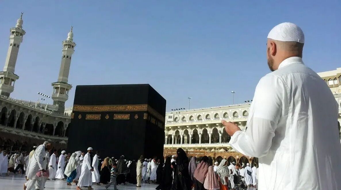 دوشنبه زائران عمره اعزام میشوند دوشنبه زائران عمره اعزام میشوند