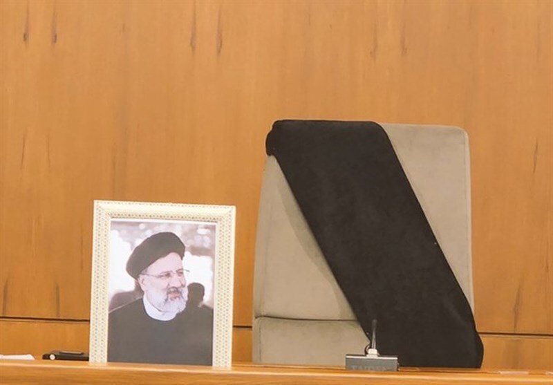 با شهادت آیتالله سید ابراهیم رئیسی؛ جلسه فوقالعاده هیئتدولت به ریاست با شهادت آیتالله سید ابراهیم رئیسی؛ جلسه فوقالعاده هیئتدولت به ریاست