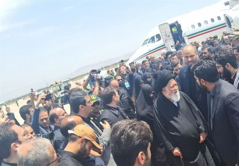 تصاویر خانواده رئیسی در فرودگاه مشهد