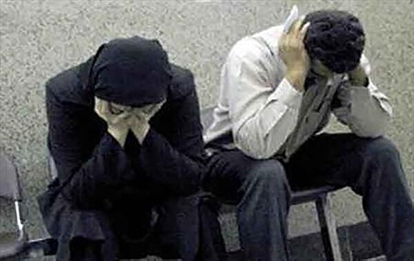 بلندپروازیهای زنم قابل تحمل نیست، طلاق میخواهم بلندپروازیهای زنم قابل تحمل نیست، طلاق میخواهم