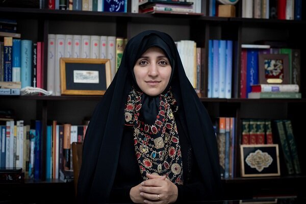 تقویت ظرفیتهای اعطای وام اشتغالزایی به زنان سرپرست خانوار/ تلاش دولت برای بهرهمندی زنان سرپرست خانوار برای رفع مشکل ضامن تقویت ظرفیتهای اعطای وام اشتغالزایی به زنان سرپرست خانوار/ تلاش دولت برای بهرهمندی زنان سرپرست خانوار برای رفع مشکل ضامن