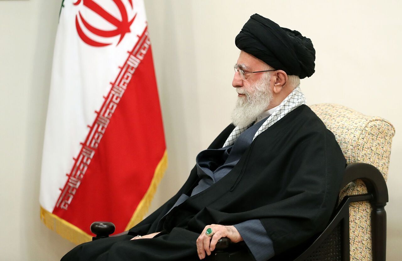 چه مقاماتی در حاشیه مراسم تحلیف رئیس‌جمهور با رهبر انقلاب دیدار کردند؟/ از نخست وزیر عراق تا رئیس دفتر سیاسی حماس