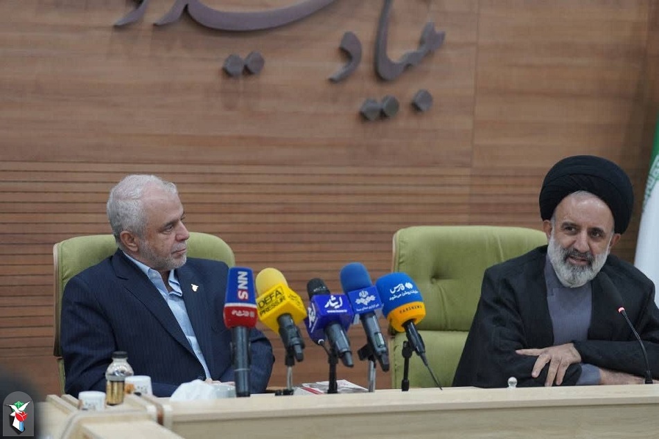 شهدای دولت مصداق بارز تحقق دولت کریمه اسلامی بودند شهدای دولت مصداق بارز تحقق دولت کریمه اسلامی بودند