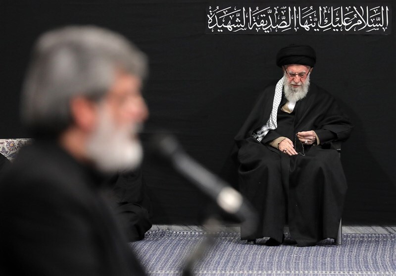  مراسم عزاداری شام شهادت حضرت فاطمه در حسینیه امام خمینی(ره)