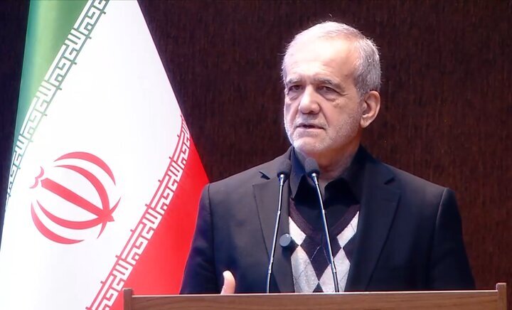 دانشجویان ایرانی آنطور که باید به جنایات صهیونیستها اعتراض نکردند/ دانشجویان ایرانی آنطور که باید به جنایات صهیونیستها اعتراض نکردند/