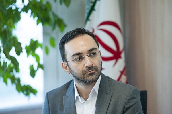 بنگاه داری بانک ها به تورم دامن زد/ بانک رقیب بخش خصوصی شده است