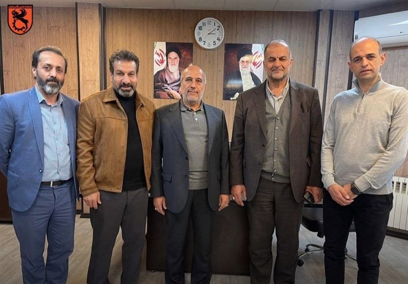 فسخ توافقی قرارداد نویدکیا و کادرش با باشگاه مس رفسنجان فسخ توافقی قرارداد نویدکیا و کادرش با باشگاه مس رفسنجان