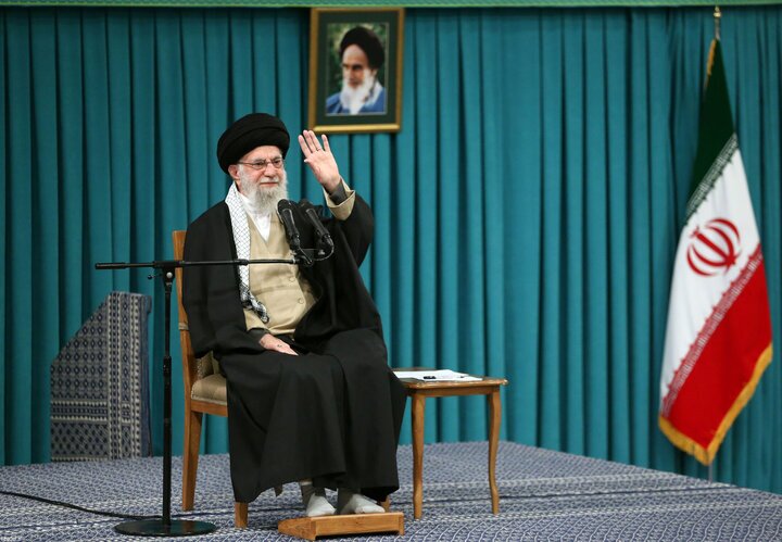 سخنرانی نوروزی رهبر انقلاب آغاز شد سخنرانی نوروزی رهبر انقلاب آغاز شد