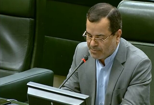 سرمایهگذاری برای تولید از قاچاق کالا جلوگیری خواهد کرد سرمایهگذاری برای تولید از قاچاق کالا جلوگیری خواهد کرد