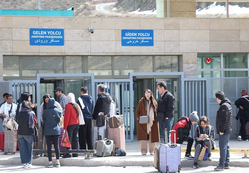 مسافران ایرانی وان ترکیه در نوروز ۸۰ میلیون دلار هزینه کردند