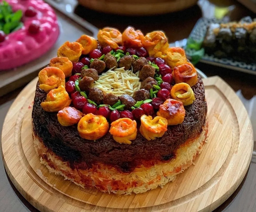 طرز تهیه تهچین لذیذ و بهاریِ آلبالو طرز تهیه تهچین لذیذ و بهاریِ آلبالو