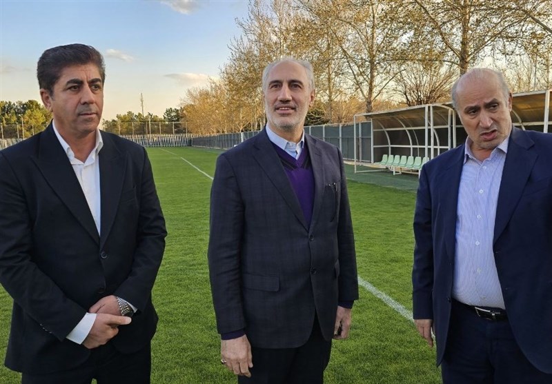 بازدید معاون رئیس جمهور از مرکز ملی فوتبال بازدید معاون رئیس جمهور از مرکز ملی فوتبال