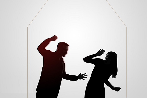 توافق میان دولت و مجلس/ بررسی لایحه حمایت از زنان در مقابل خشونت به جریان افتاد