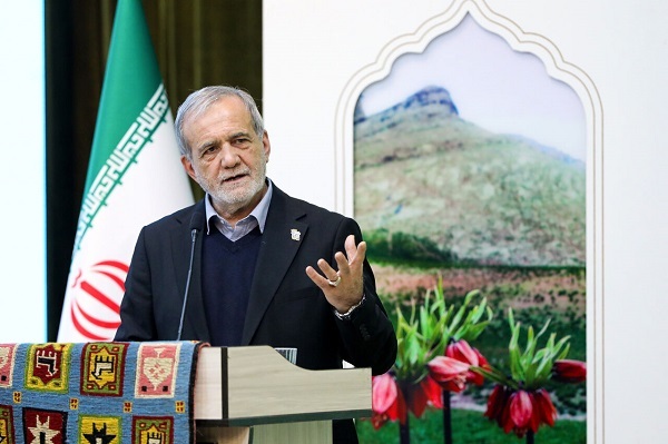 پزشکیان: اگر حرف حق را بپذیریم،جایی برای اختلاف نمی ماند/ سیاست بدون عدالت محکوم به مرگ است پزشکیان: اگر حرف حق را بپذیریم،جایی برای اختلاف نمی ماند/ سیاست بدون عدالت محکوم به مرگ است