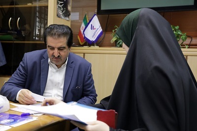 حضور مدیرعامل بانک رفاه کارگران در میز ارتباطات مردمی وزارت تعاون، کار و رفاه اجتماعی حضور مدیرعامل بانک رفاه کارگران در میز ارتباطات مردمی وزارت تعاون، کار و رفاه اجتماعی