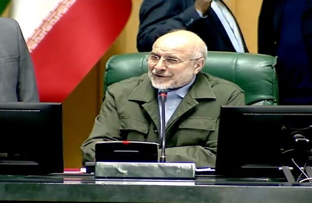 مشکلات مردم با تعامل دولت و مجلس حل می‌شود/ مجلس خود را در کنار دولت و کمک قوه مجریه می‌داند