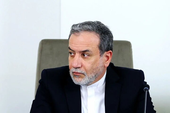 پاسخ عراقچی به توئیت وزارت امنیت داخلی آمریکا پاسخ عراقچی به توئیت وزارت امنیت داخلی آمریکا