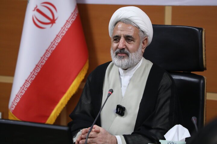 وحدت مردم همواره نقشههای دشمنان را نقش بر آب کرده است/نقد و انتقادات ما نباید اصل وحدت را خدشه دار کند وحدت مردم همواره نقشههای دشمنان را نقش بر آب کرده است/نقد و انتقادات ما نباید اصل وحدت را خدشه دار کند