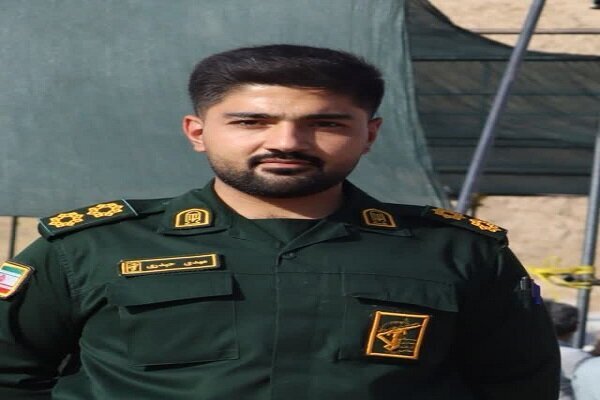 پیکر پاسدار مدافع وطن شهید «مهدی حیدری» در کوهدشت تشییع میشود پیکر پاسدار مدافع وطن شهید «مهدی حیدری» در کوهدشت تشییع میشود