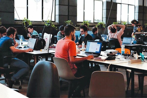 حمایت از دانش‌بنیان‌های آسیب‌دیده از قطعی اینترنت/ تسهیل بازپرداخت وام‌