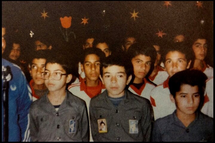 روایتی کمتر خوانده شده از اجرای گروه سرود بچههای آباده در عید مبعث روایتی کمتر خوانده شده از اجرای گروه سرود بچههای آباده در عید مبعث