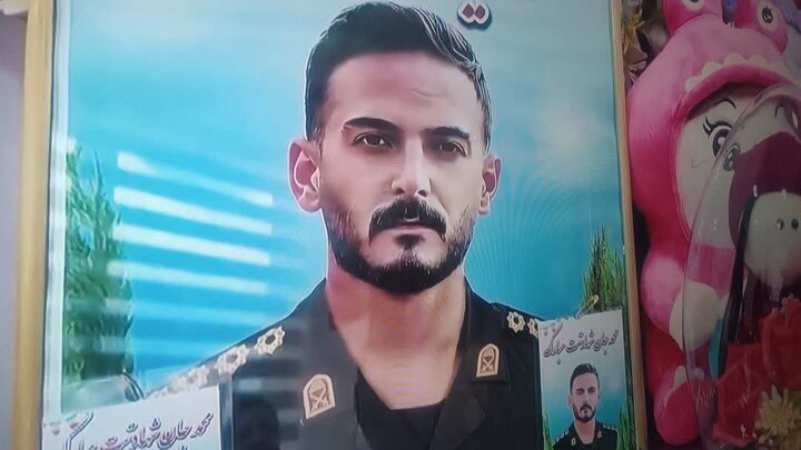 تولد «مها» ۱۲ روز پس از شهادت پدر در کرمانشاه تولد «مها» ۱۲ روز پس از شهادت پدر در کرمانشاه
