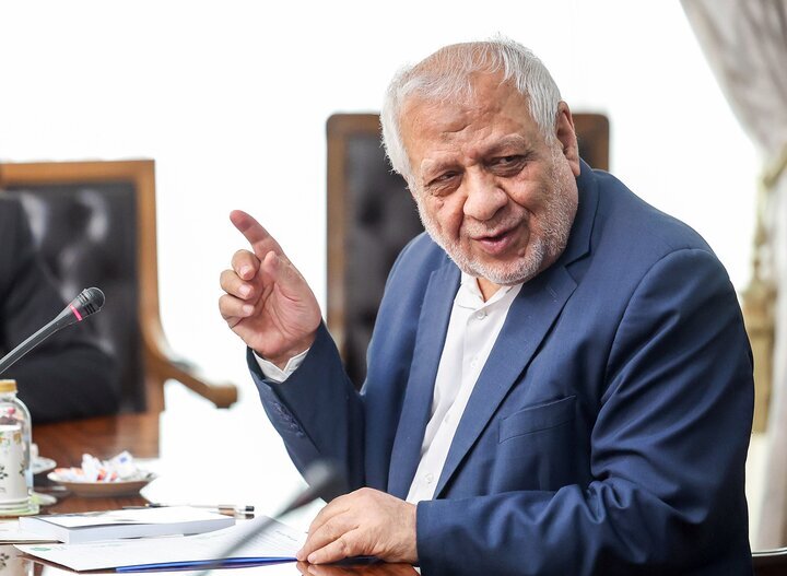 بادامچیان: نقشه آمریکا با ایستادگی رهبر انقلاب و ملت ایران شکست خورد بادامچیان: نقشه آمریکا با ایستادگی رهبر انقلاب و ملت ایران شکست خورد