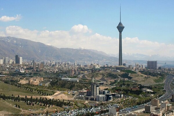 کیفیت هوای تهران در روز جمعه قابل قبول است کیفیت هوای تهران در روز جمعه قابل قبول است