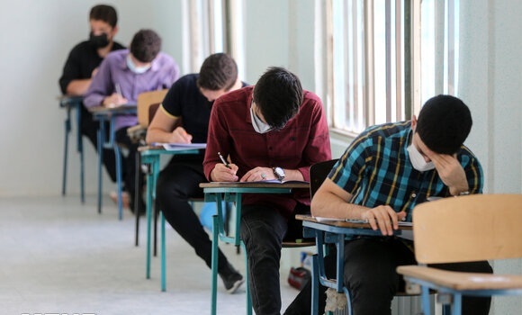 بزرگ‌ترین آزمون برخط دانش‌آموزی کشور برگزار می‌شود
