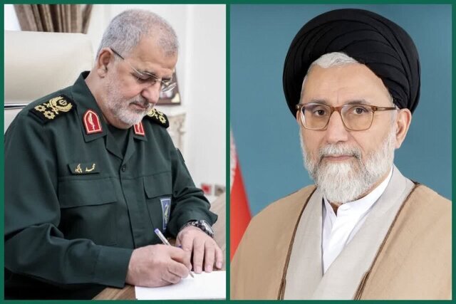 سربازان گمنام امام زمان (عج) حافظ امنیت مردم و پاسدار ثبات کشورند سربازان گمنام امام زمان (عج) حافظ امنیت مردم و پاسدار ثبات کشورند