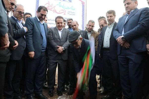 کلنگ احداث پل گاومیشان در محور دره‌شهر- پلدختر به زمین زده شد