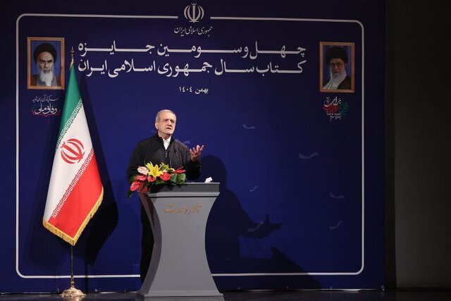 بعید است بدون عدالت جامعهای سرپا بماند بعید است بدون عدالت جامعهای سرپا بماند