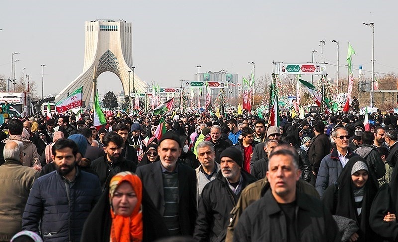 آغاز راهپیمایی 22 بهمن 1404/ مردم سالگرد پیروزی انقلاب را جشن گرفتند آغاز راهپیمایی 22 بهمن 1404/ مردم سالگرد پیروزی انقلاب را جشن گرفتند