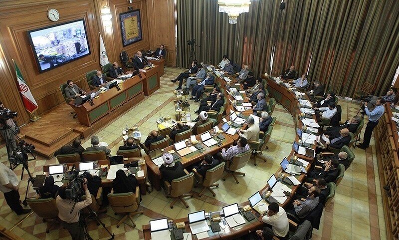 اعتبار ۱۴ همتی برای عبور تهران از بحران آب/ اختصاص ۳ همت جهت انتقال نشتی سد لار به تهران