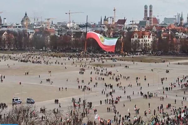 بنویسید تجمع هواداران سلطنتطلب، بخوانید سیرک ربع پهلوی و صهیونیستها! بنویسید تجمع هواداران سلطنتطلب، بخوانید سیرک ربع پهلوی و صهیونیستها!