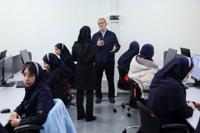 ارتباط عمیق‌تر دانش‌آموزان با درس مستلزم مهارت‌افزایی و محتوای تصویری است